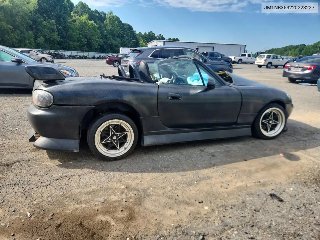2002 Mazda Mx-5 Miata Base VIN: JM1NB353220223227 Lot: 59370746