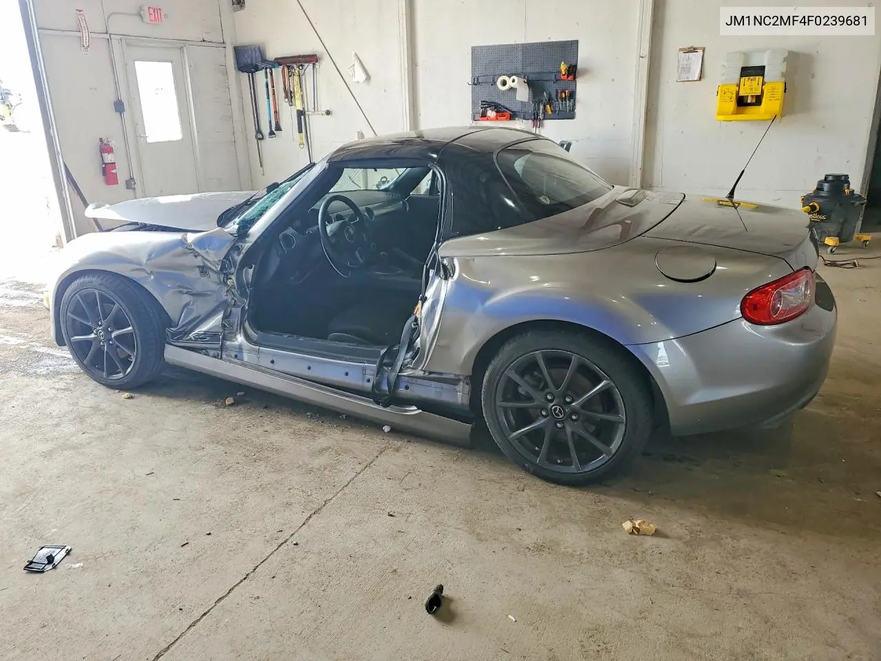 2015 Mazda Mx-5 Miata Club VIN: JM1NC2MF4F0239681 Lot: 60959866