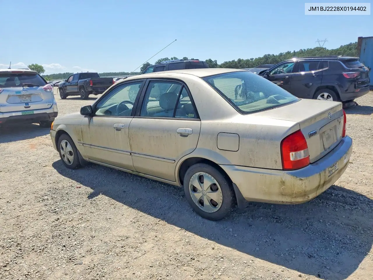 1999 Mazda Protege Dx VIN: JM1BJ2228X0194402 Lot: 54160946
