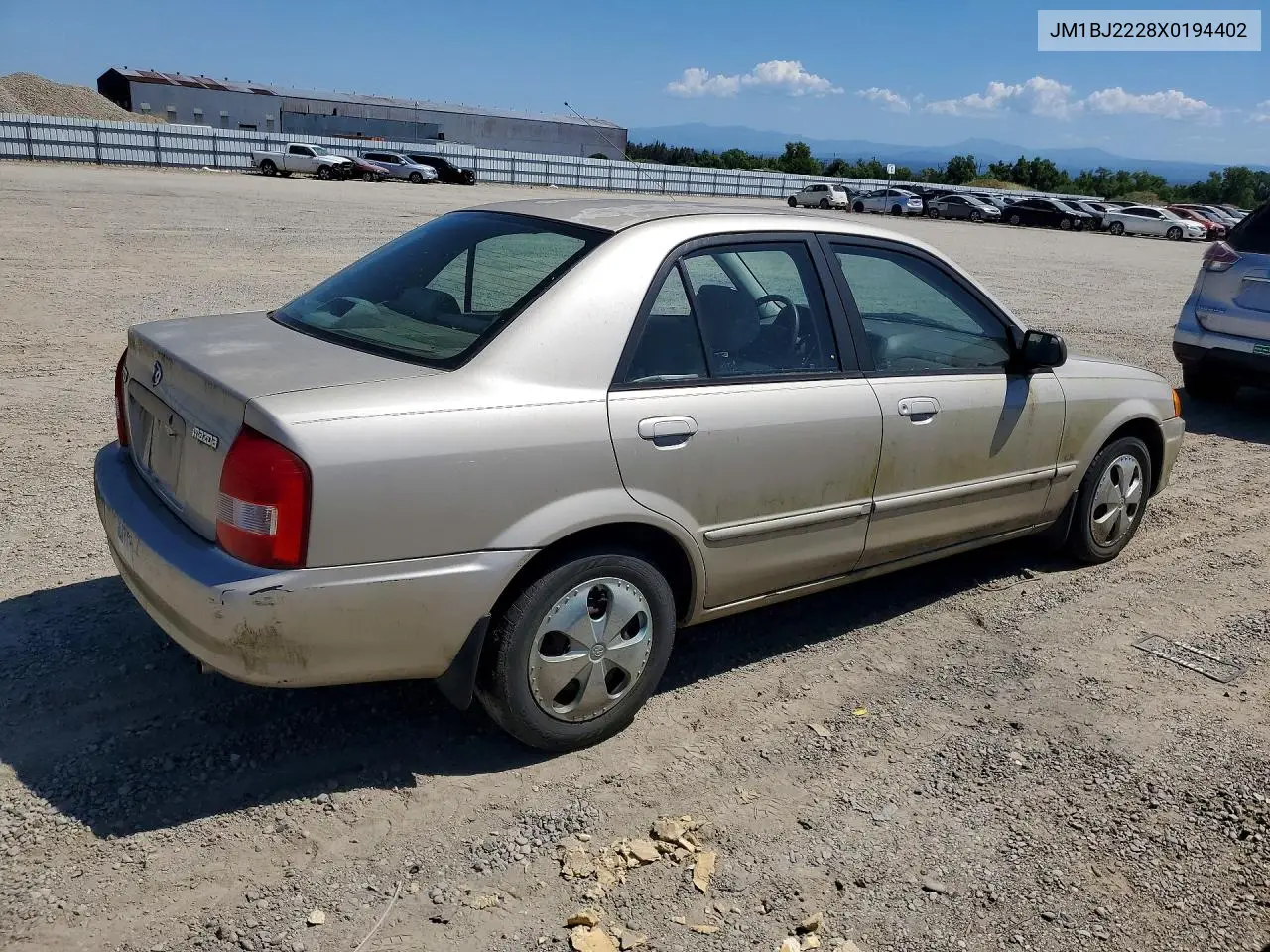 1999 Mazda Protege Dx VIN: JM1BJ2228X0194402 Lot: 54160946