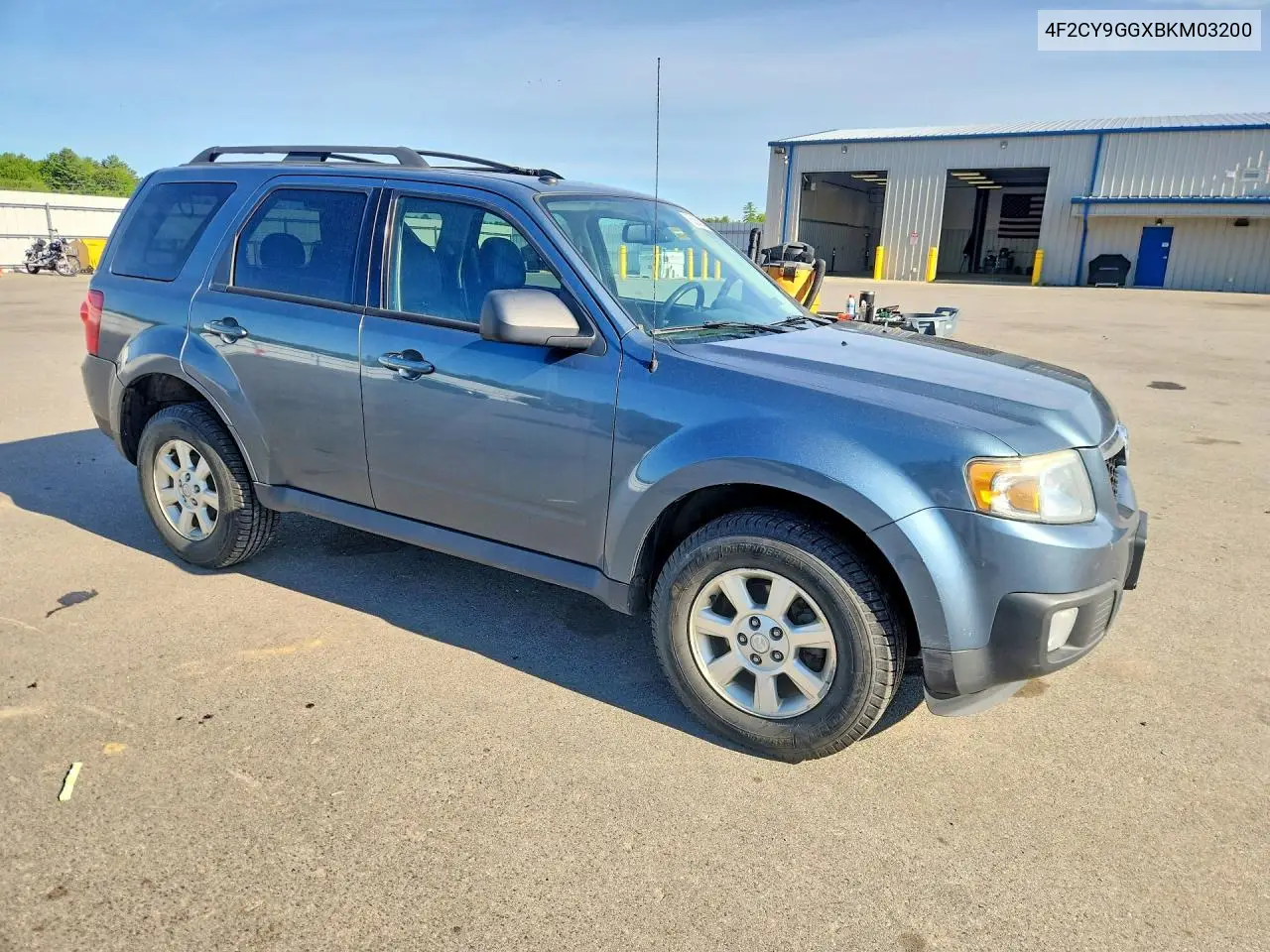 2011 Mazda Tribute S VIN: 4F2CY9GGXBKM03200 Lot: 55563756