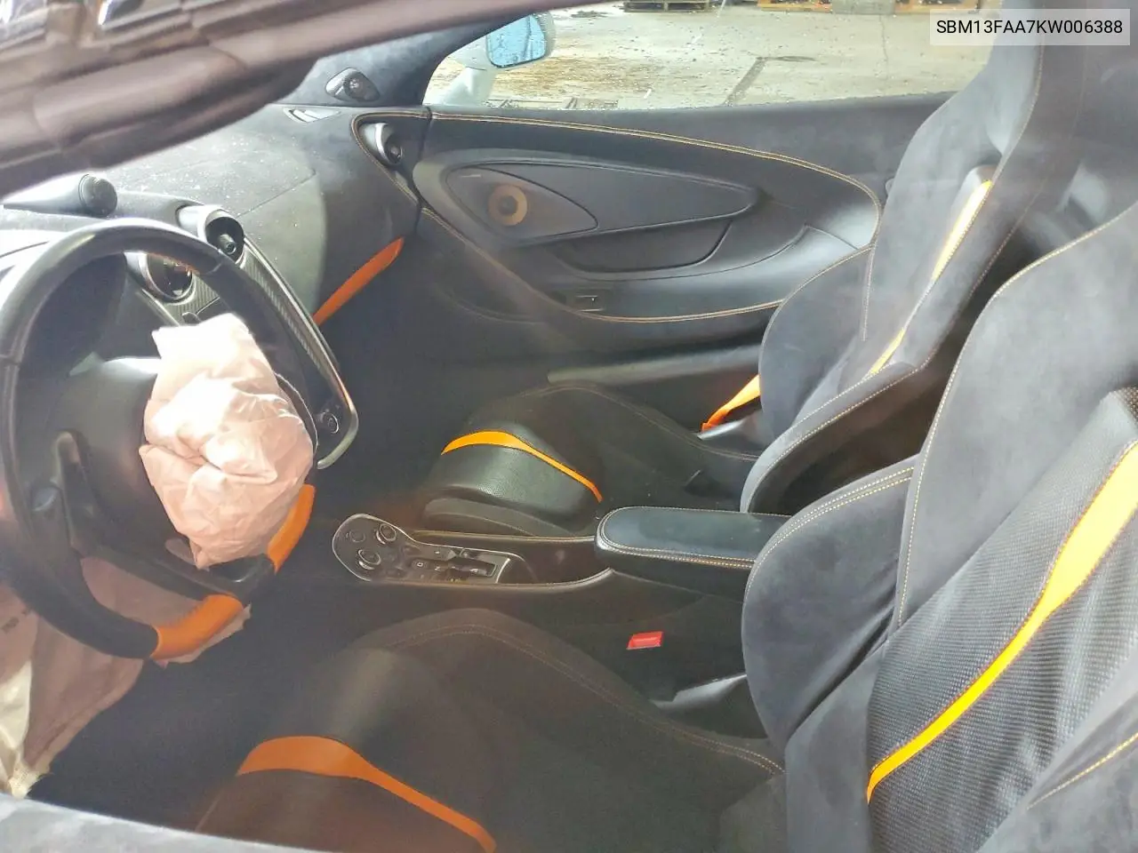 570S