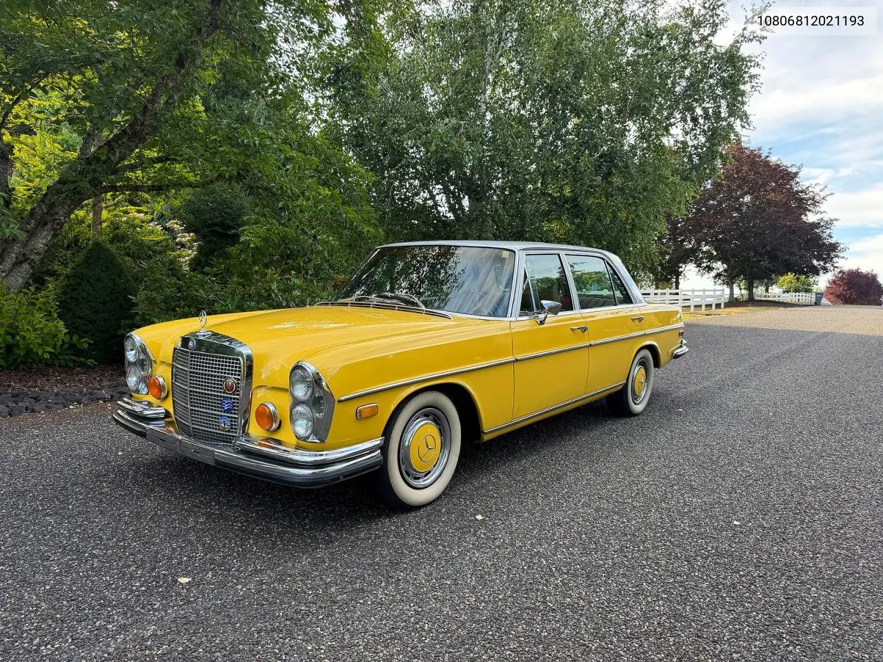10806812021193 1973 Mercedes-Benz 280Sel 4.5