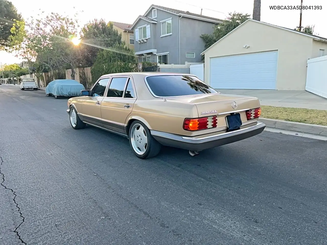 1983 Mercedes-Benz VIN: WDBCA33A5DB041393 Lot: 54732316