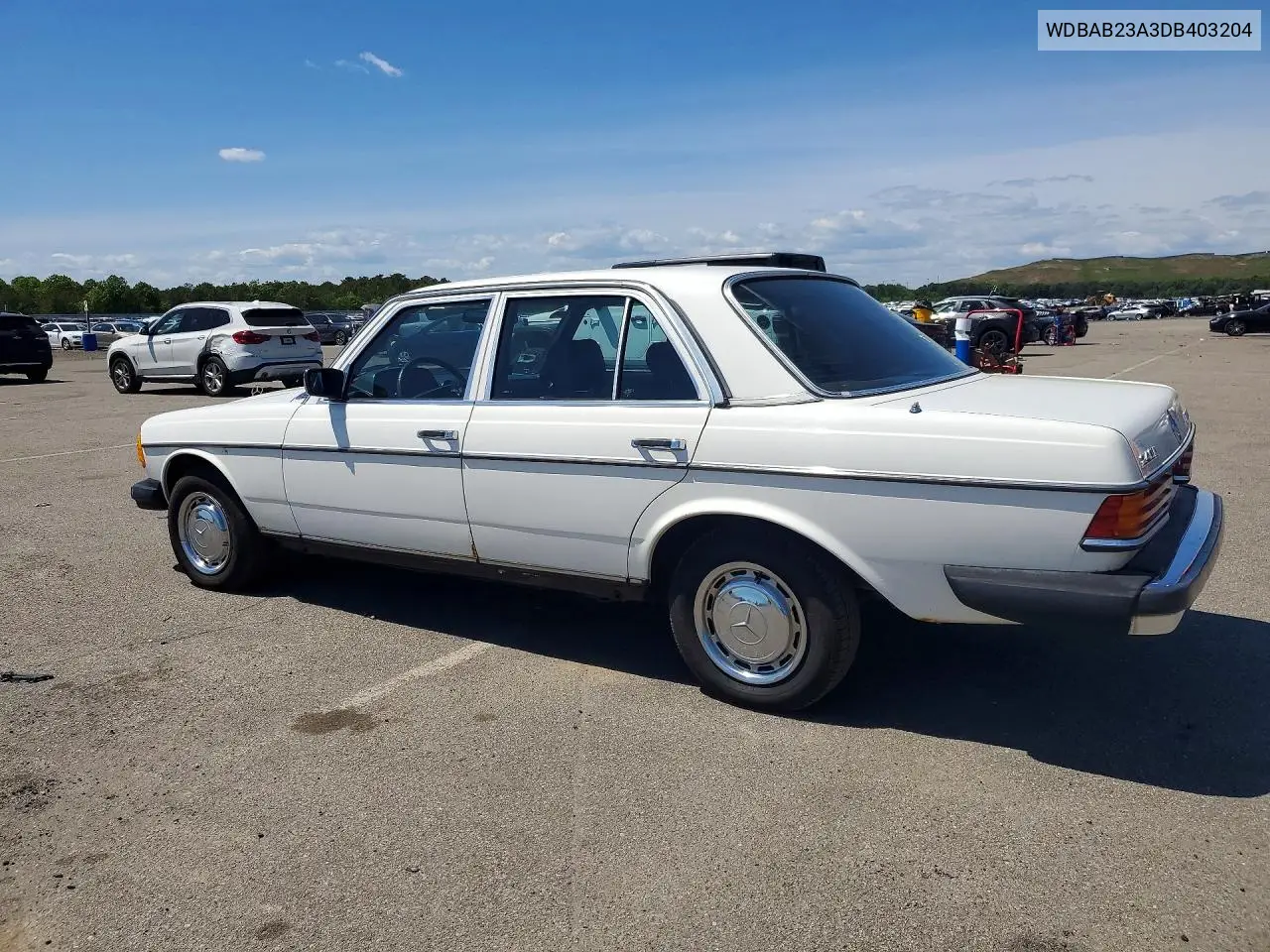 1983 Mercedes-Benz 240 D VIN: WDBAB23A3DB403204 Lot: 56046706