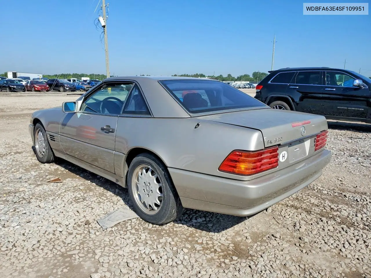 1995 Mercedes-Benz Sl 320 VIN: WDBFA63E4SF109951 Lot: 53180426
