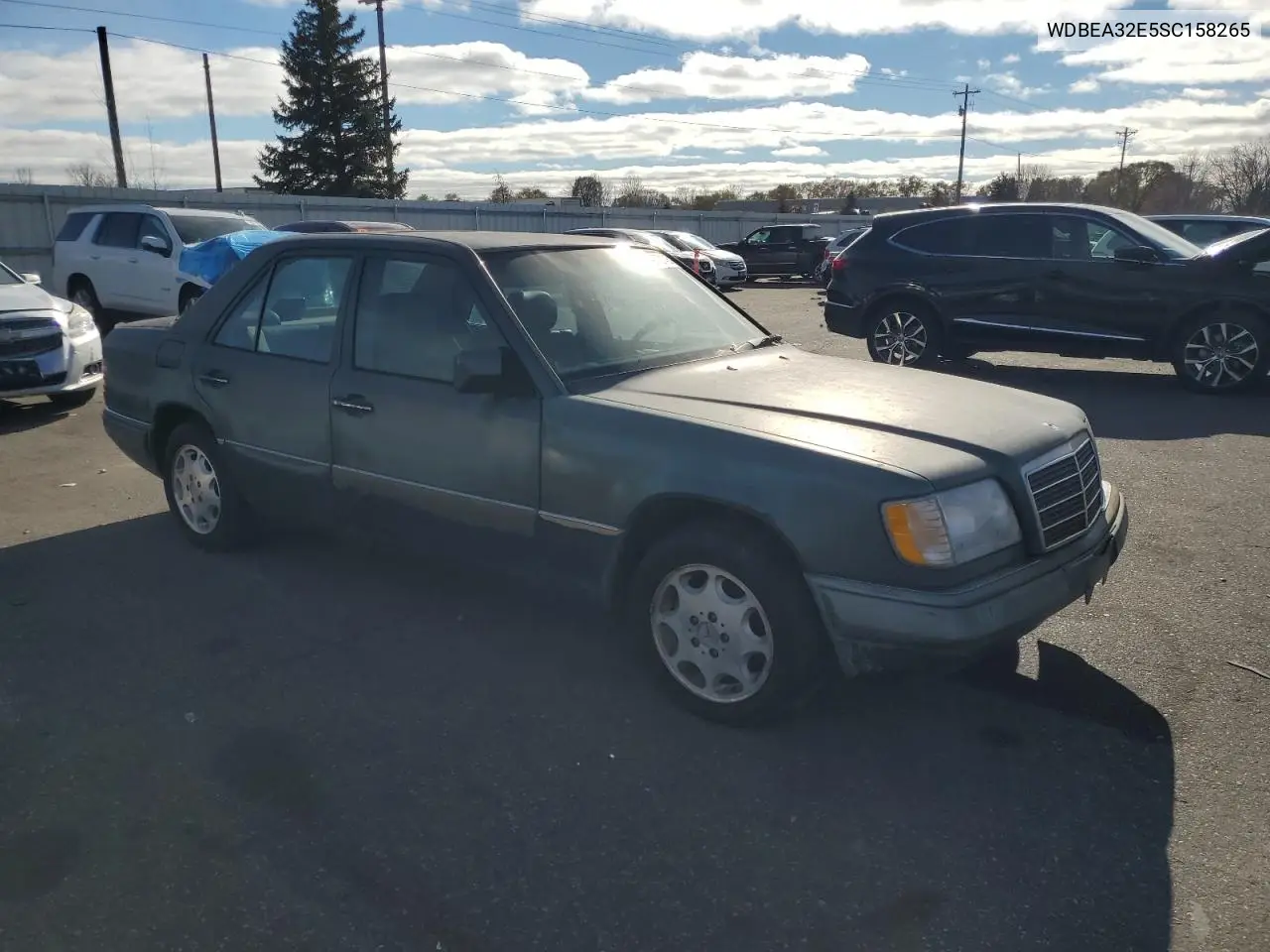 WDBEA32E5SC158265 1995 Mercedes-Benz E 320 Base