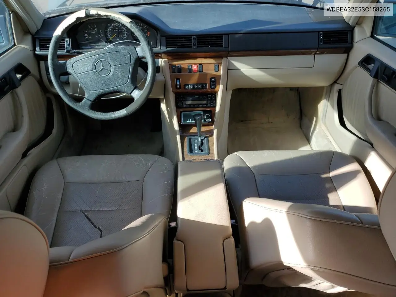 WDBEA32E5SC158265 1995 Mercedes-Benz E 320 Base