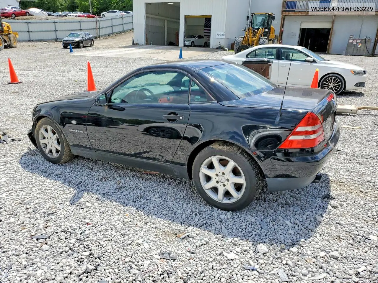 1998 Mercedes-Benz Slk 230 Kompressor VIN: WDBKK47F3WF063229 Lot: 56833226