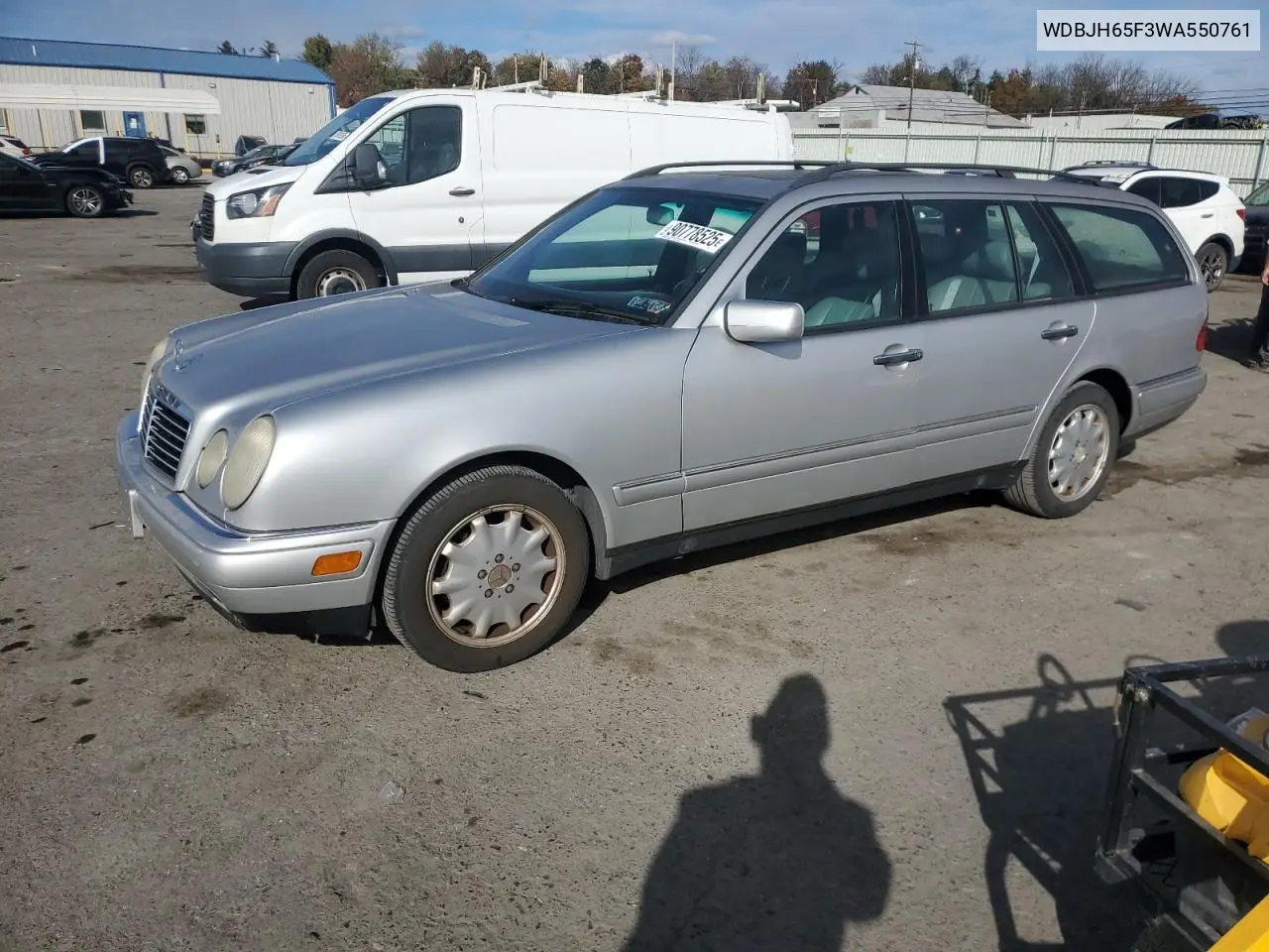 WDBJH65F3WA550761 1998 Mercedes-Benz E 320