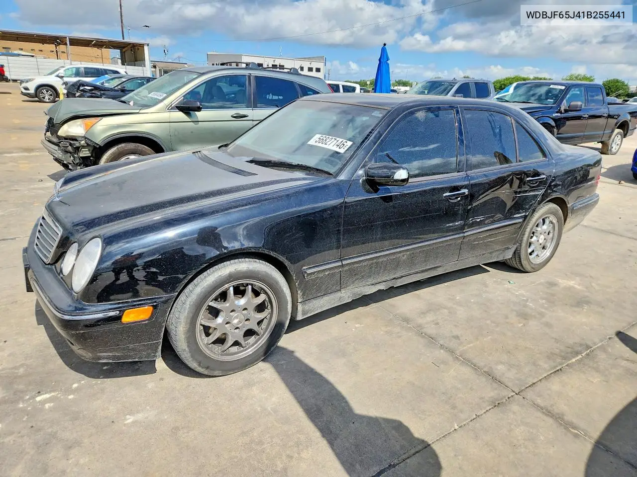 2001 Mercedes-Benz E 320 VIN: WDBJF65J41B255441 Lot: 56827146