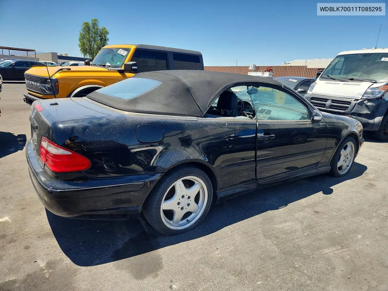 2001 Mercedes-Benz Clk 430 VIN: WDBLK70G11T085295 Lot: 58377516