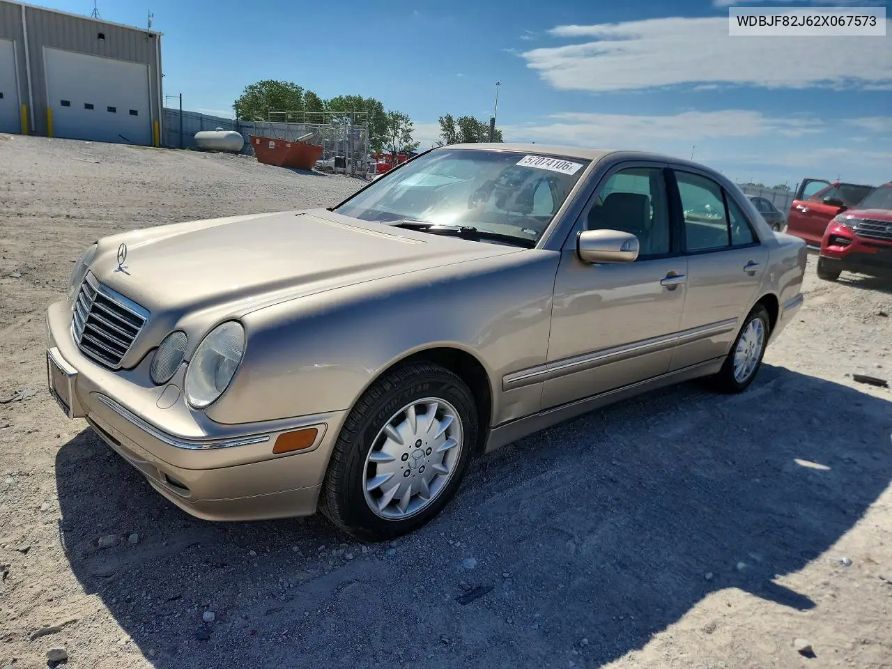 2002 Mercedes-Benz E 320 4Matic VIN: WDBJF82J62X067573 Lot: 57074106