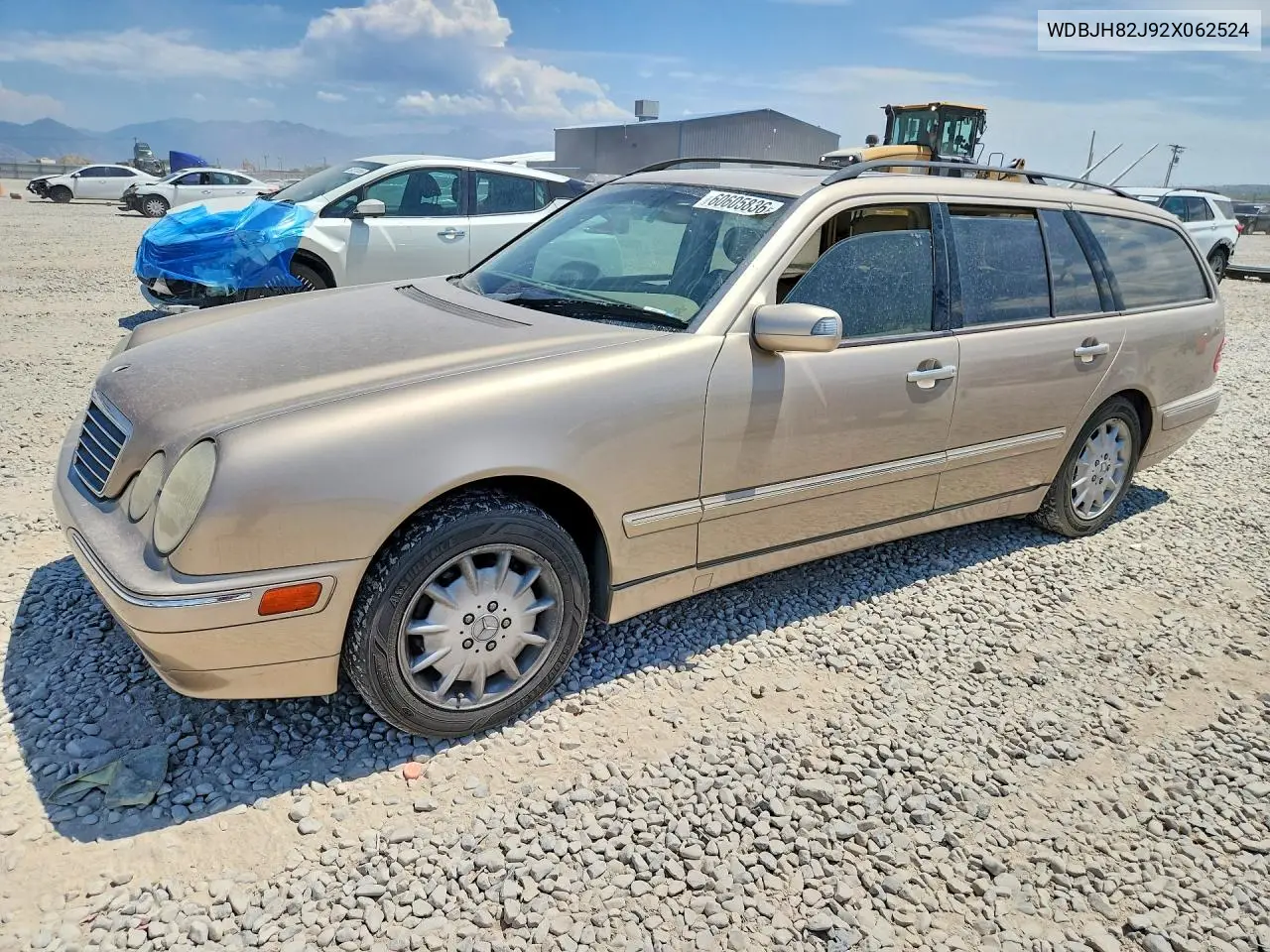 2002 Mercedes-Benz E 320 4Matic VIN: WDBJH82J92X062524 Lot: 60605836