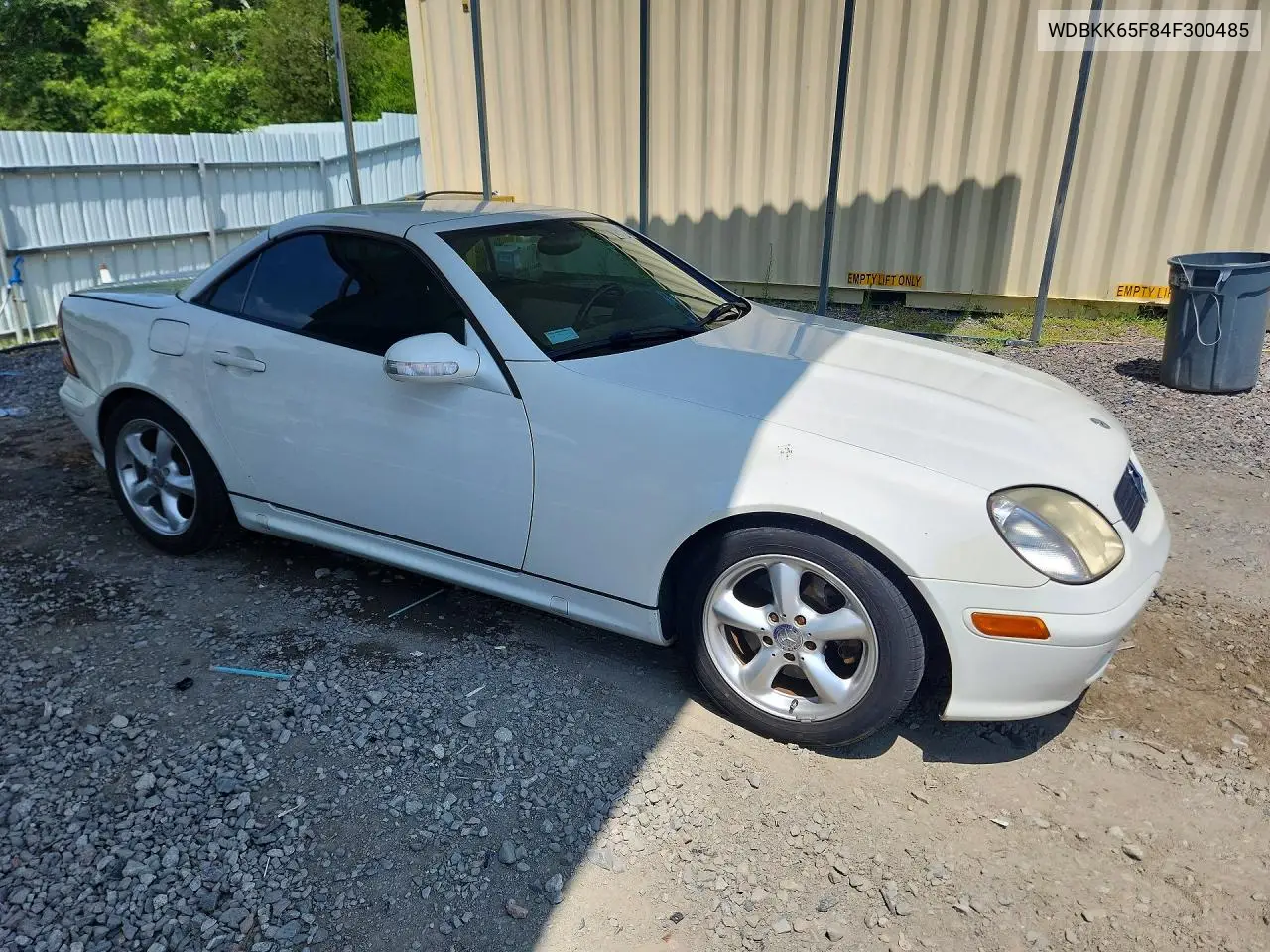 2004 Mercedes-Benz Slk 320 VIN: WDBKK65F84F300485 Lot: 59600256