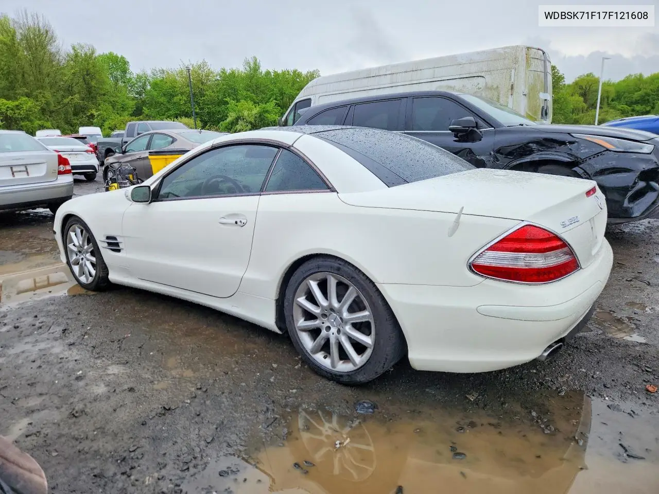 2007 Mercedes-Benz Sl 550 VIN: WDBSK71F17F121608 Lot: 53385176