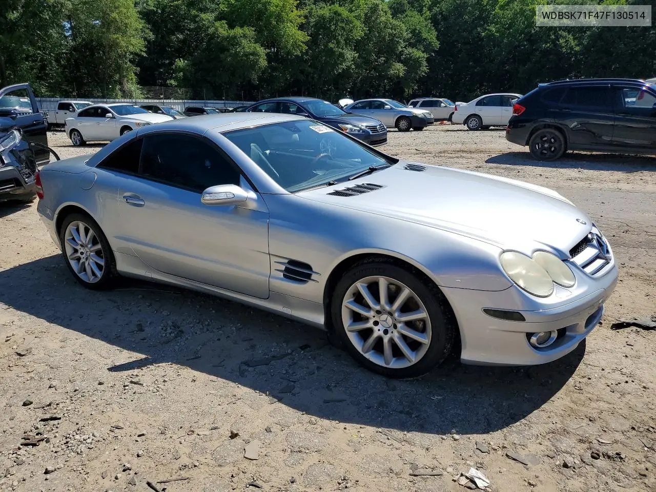 V (R230)