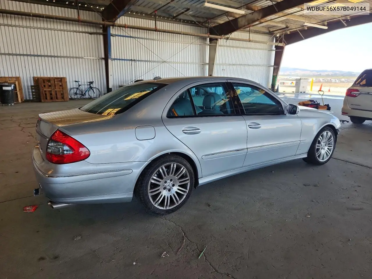 2007 Mercedes-Benz E 350 VIN: WDBUF56X57B049144 Lot: 58137086
