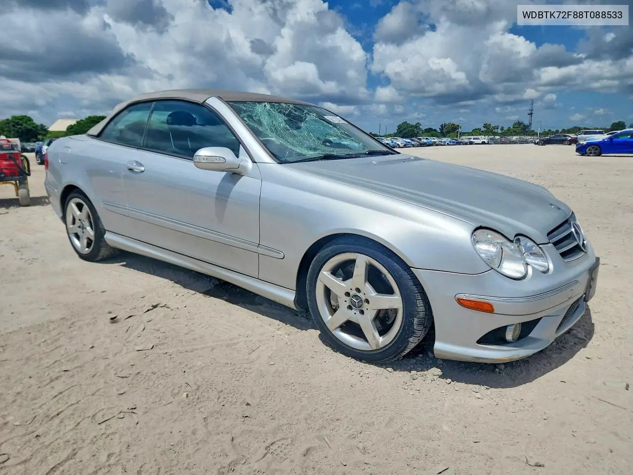 2008 Mercedes-Benz Clk 550 VIN: WDBTK72F88T088533 Lot: 56112006