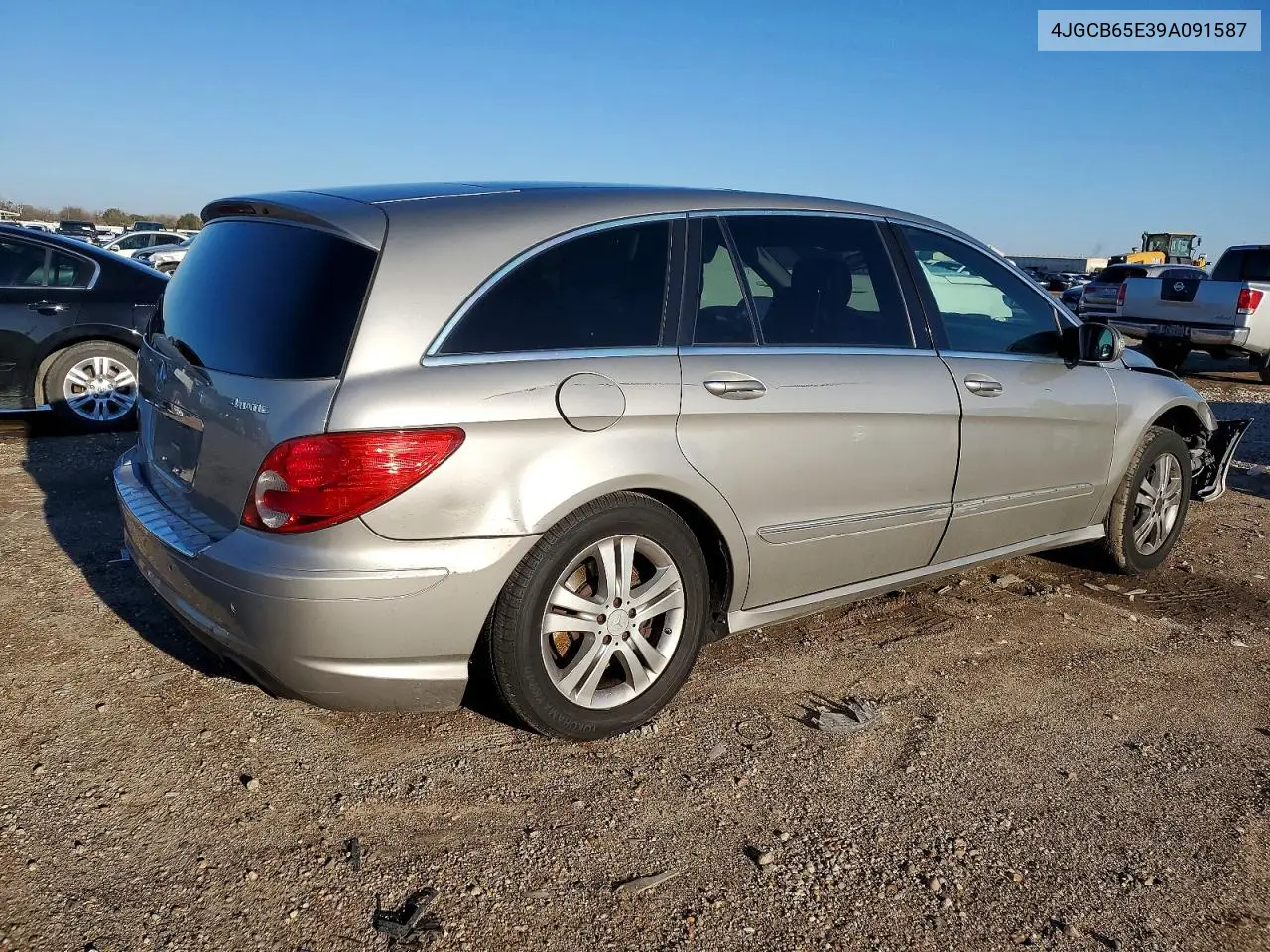 2009 Mercedes-Benz R 350 4Matic VIN: 4JGCB65E39A091587 Lot: 73868385