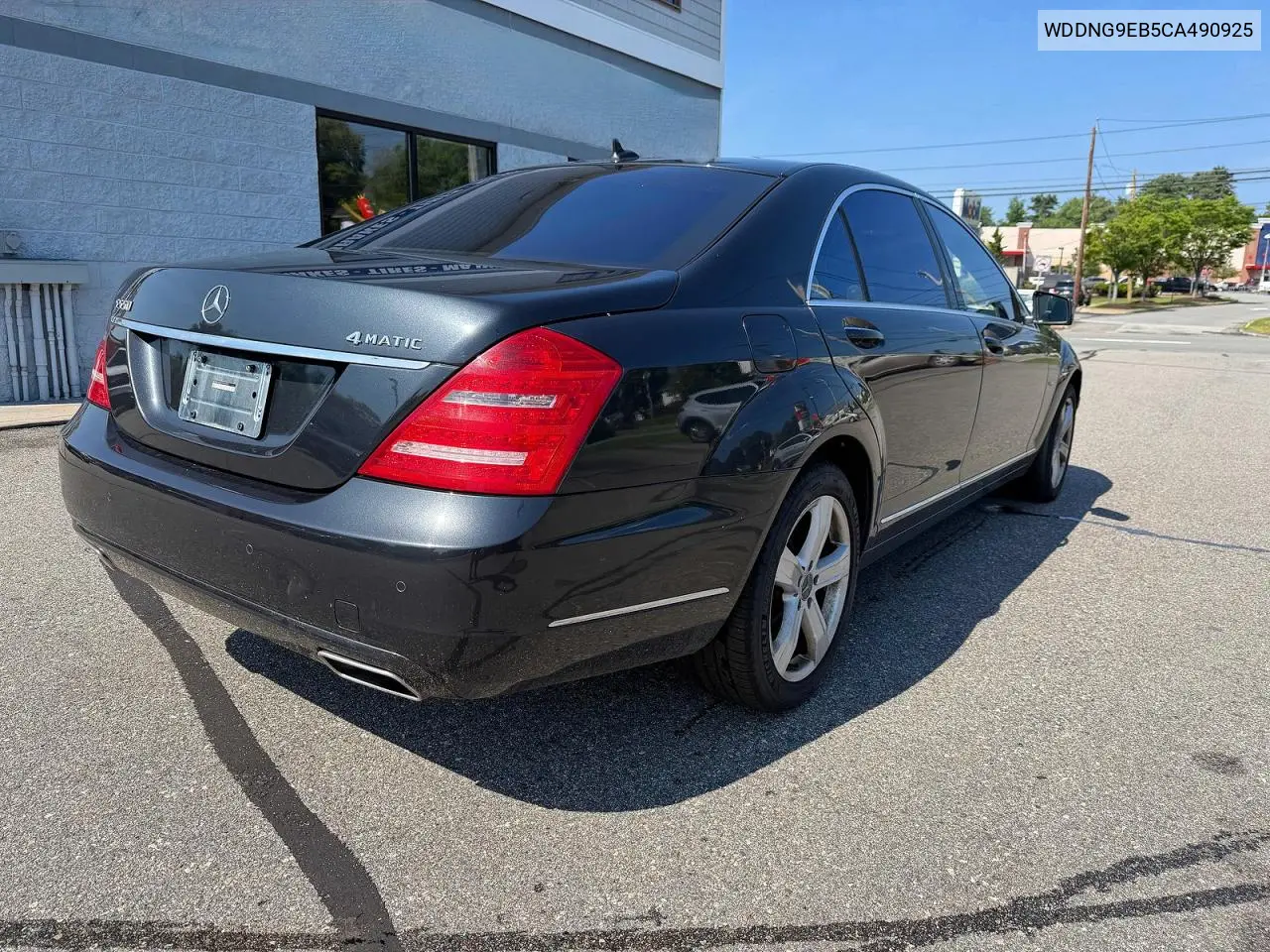 2012 Mercedes-Benz S 550 4Matic VIN: WDDNG9EB5CA490925 Lot: 60671696