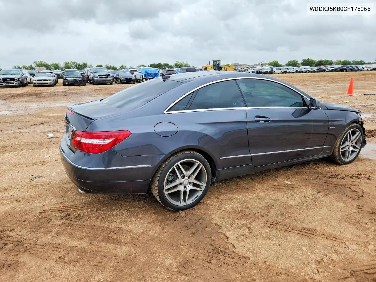 2012 Mercedes-Benz E 350 VIN: WDDKJ5KB0CF175065 Lot: 61112026