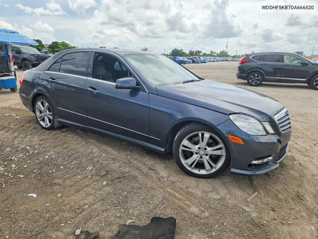2013 Mercedes-Benz E 350 VIN: WDDHF5KB7DA666520 Lot: 59534696