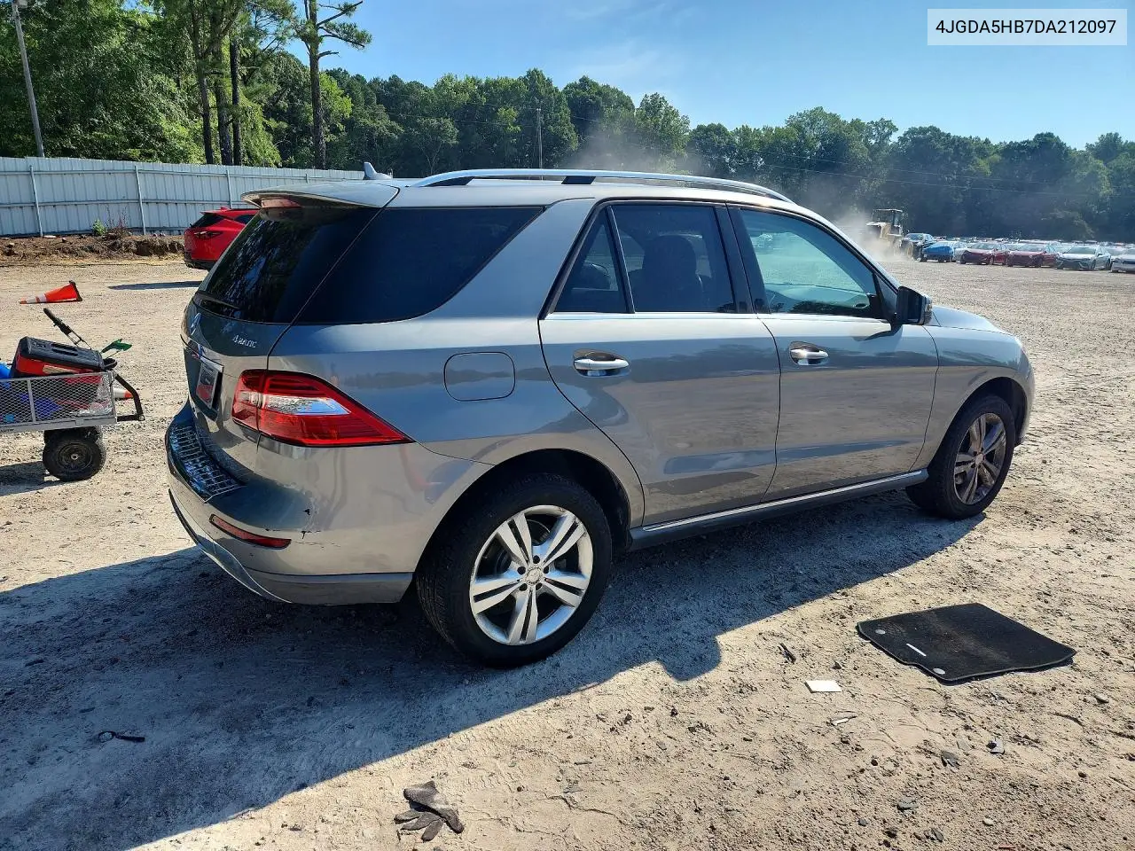 2013 Mercedes-Benz Ml 350 4Matic VIN: 4JGDA5HB7DA212097 Lot: 59919946