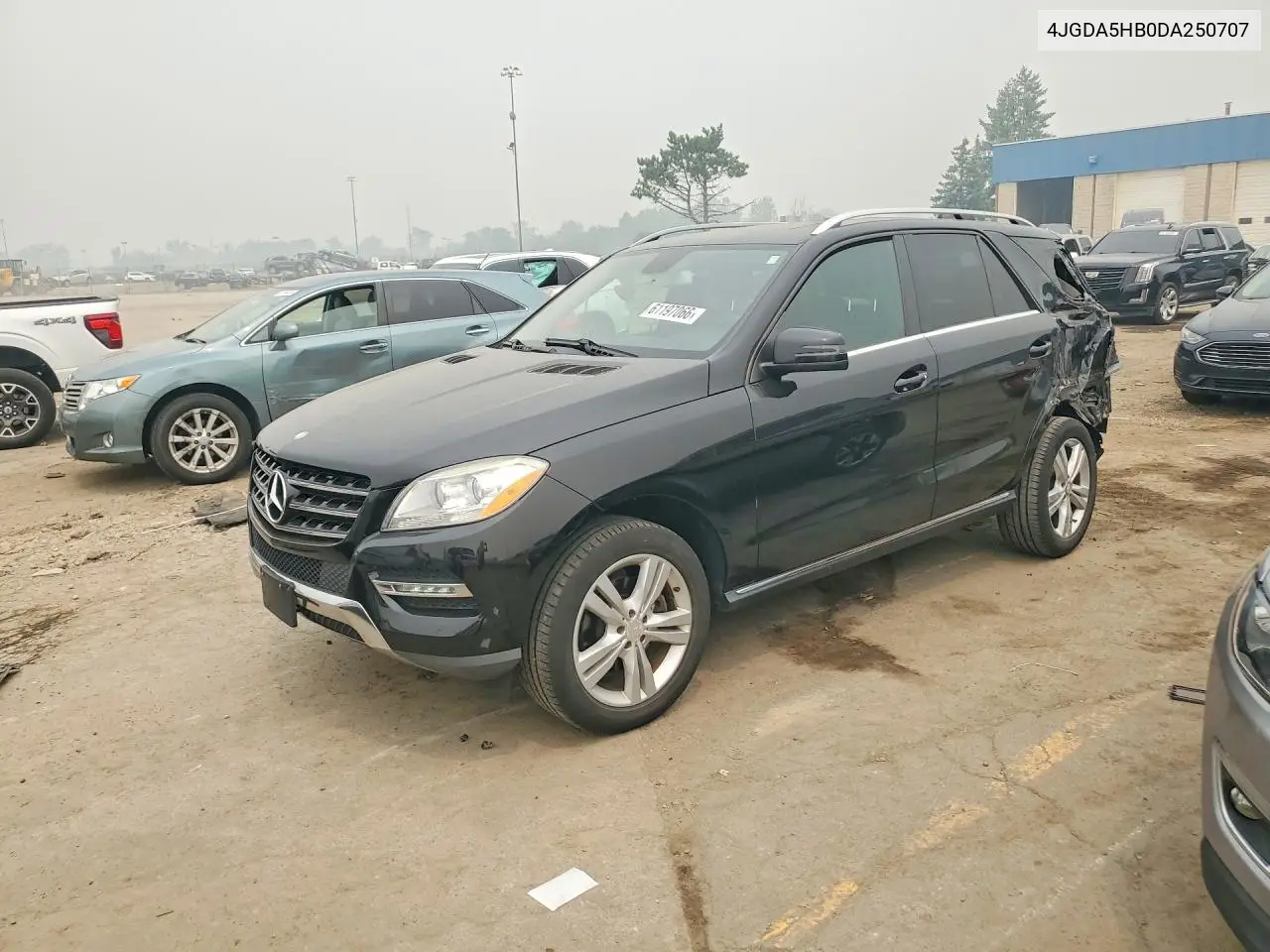 2013 Mercedes-Benz Ml 350 4Matic VIN: 4JGDA5HB0DA250707 Lot: 61197066