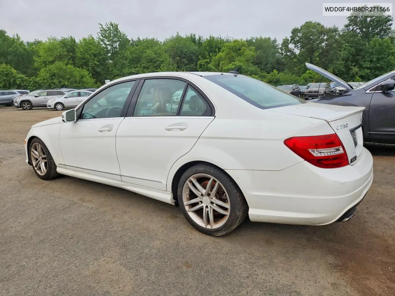 2013 Mercedes-Benz C 250 VIN: WDDGF4HB8DR271566 Lot: 61550396