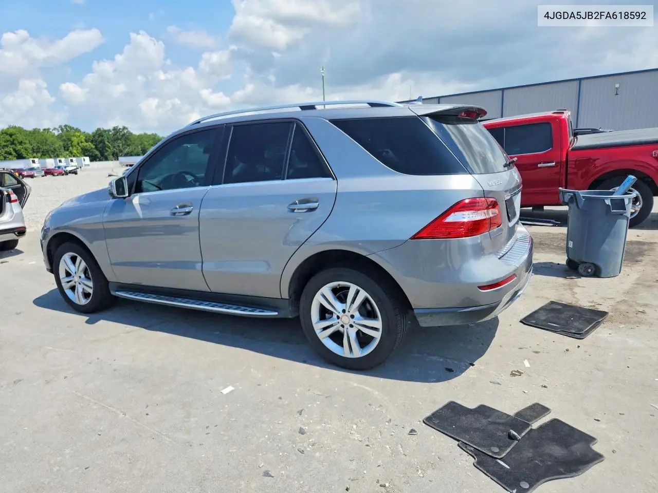 2015 Mercedes-Benz Ml 350 VIN: 4JGDA5JB2FA618592 Lot: 58742386