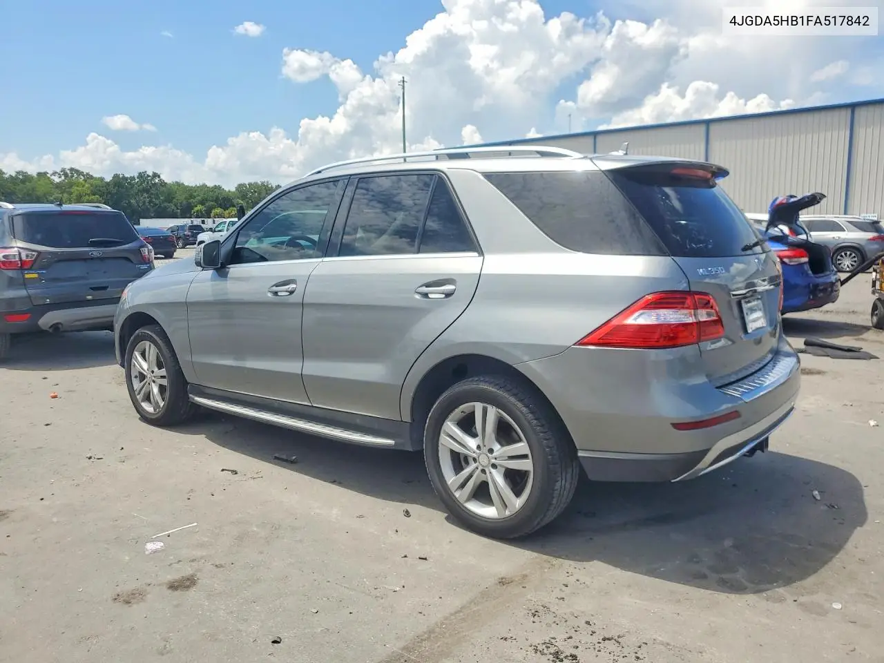 2015 Mercedes-Benz Ml 350 4Matic VIN: 4JGDA5HB1FA517842 Lot: 58849256