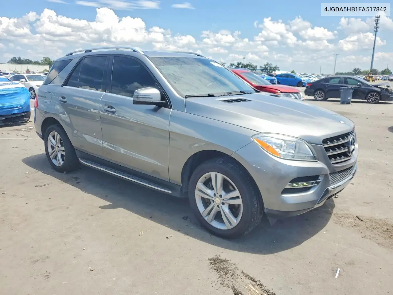 2015 Mercedes-Benz Ml 350 4Matic VIN: 4JGDA5HB1FA517842 Lot: 58849256
