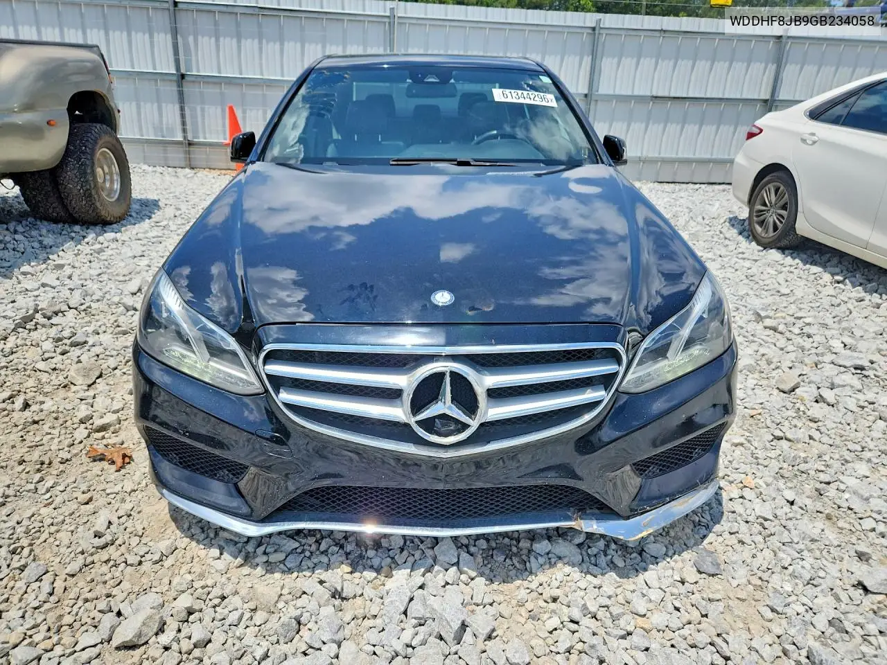 2016 Mercedes-Benz E 350 4Matic VIN: WDDHF8JB9GB234058 Lot: 61344296