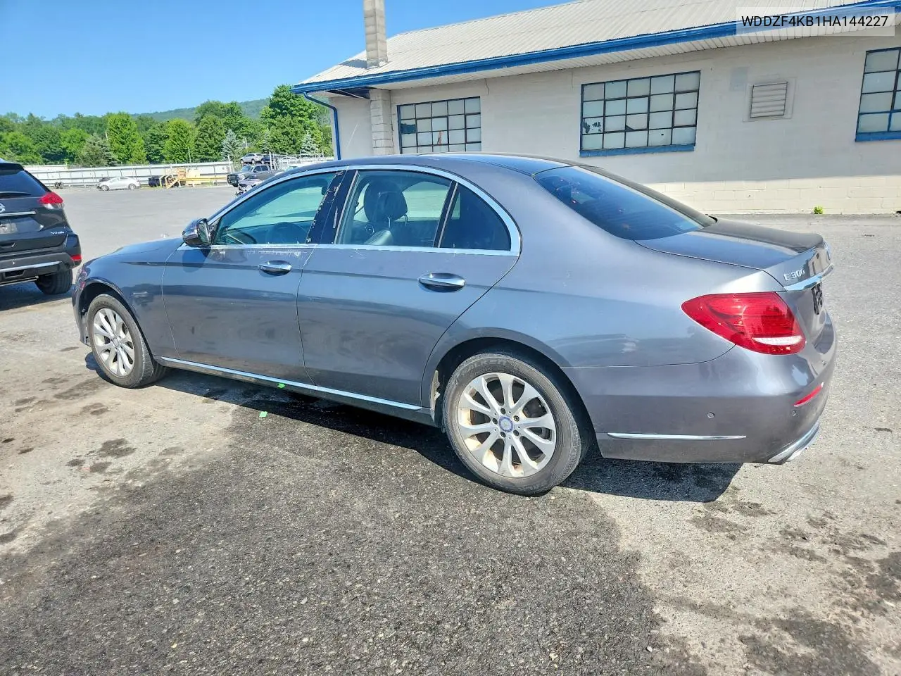 2017 Mercedes-Benz E 300 4Matic VIN: WDDZF4KB1HA144227 Lot: 59586356