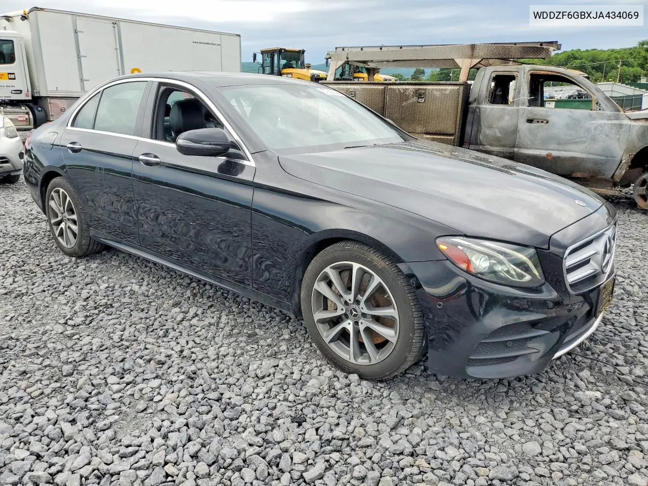 2018 Mercedes-Benz E 400 4Matic VIN: WDDZF6GBXJA434069 Lot: 57992036