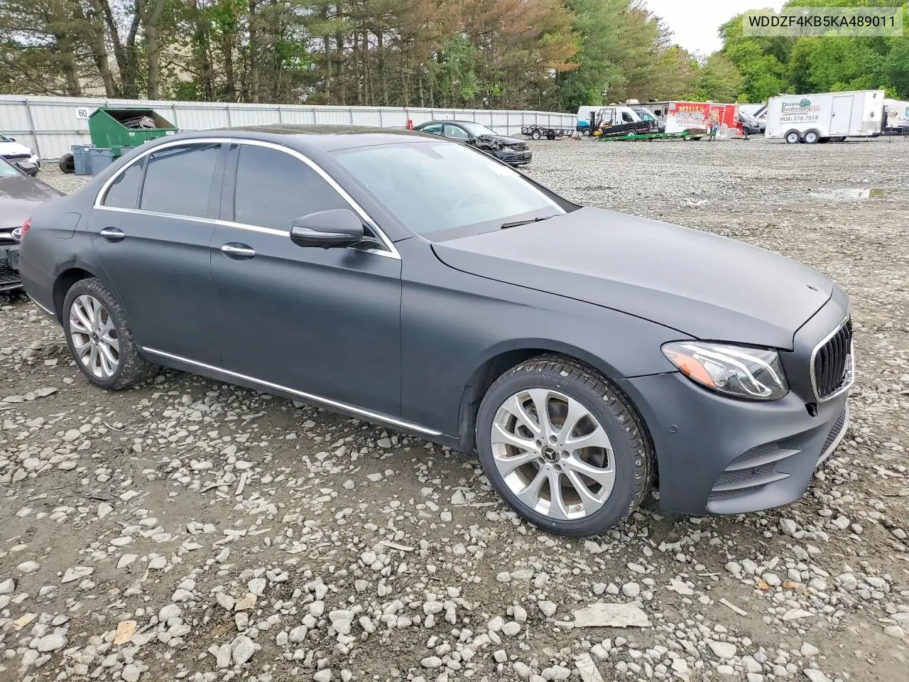 V (W213, S213, C238)