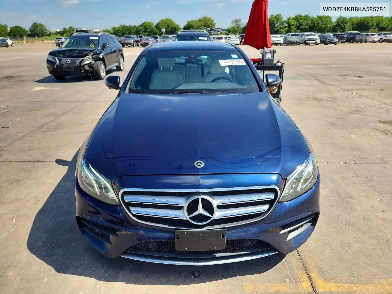 2019 Mercedes-Benz E 300 4Matic VIN: WDDZF4KB8KA585781 Lot: 56457906
