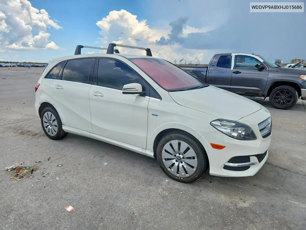 2017 Mercedes-Benz B 250E VIN: WDDVP9ABXHJ015686 Lot: 59921126