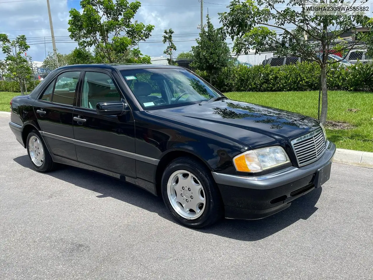 1998 Mercedes-Benz C 230 VIN: WDBHA23G8WA555882 Lot: 56356666