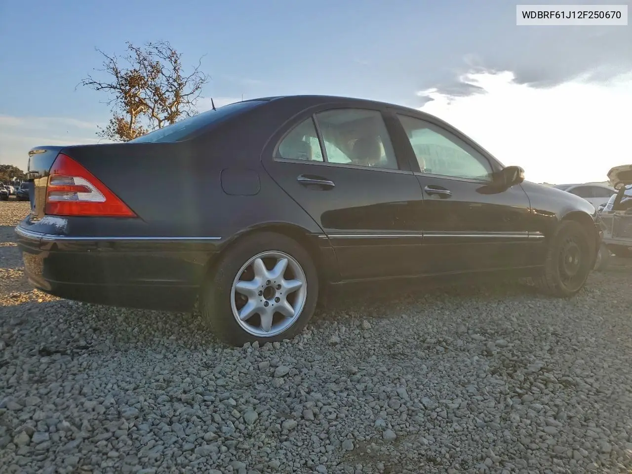 WDBRF61J12F250670 2002 Mercedes-Benz C 240