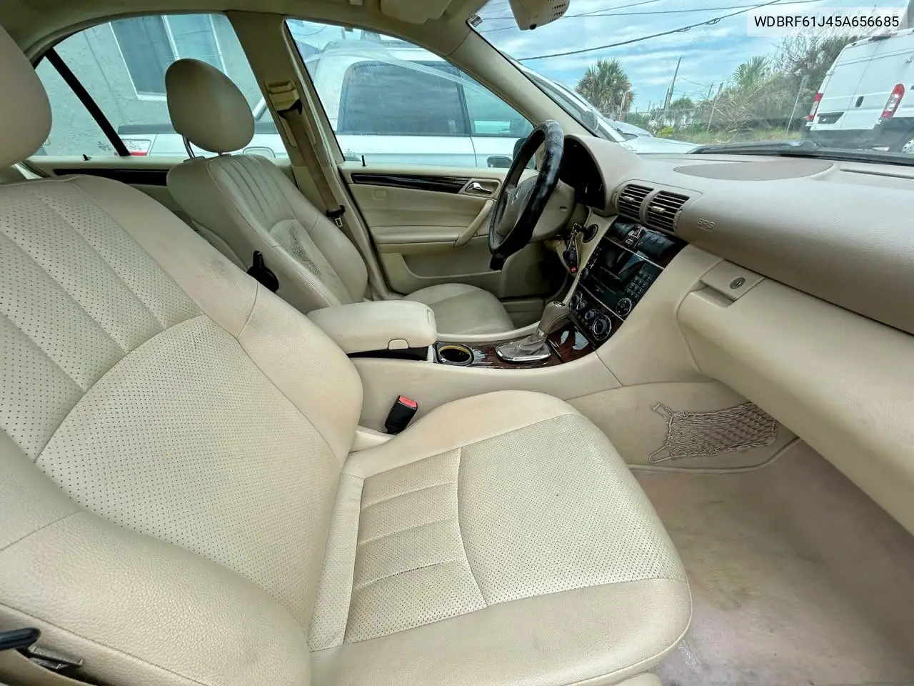 2005 Mercedes-Benz C 240 VIN: WDBRF61J45A656685 Lot: 52238096
