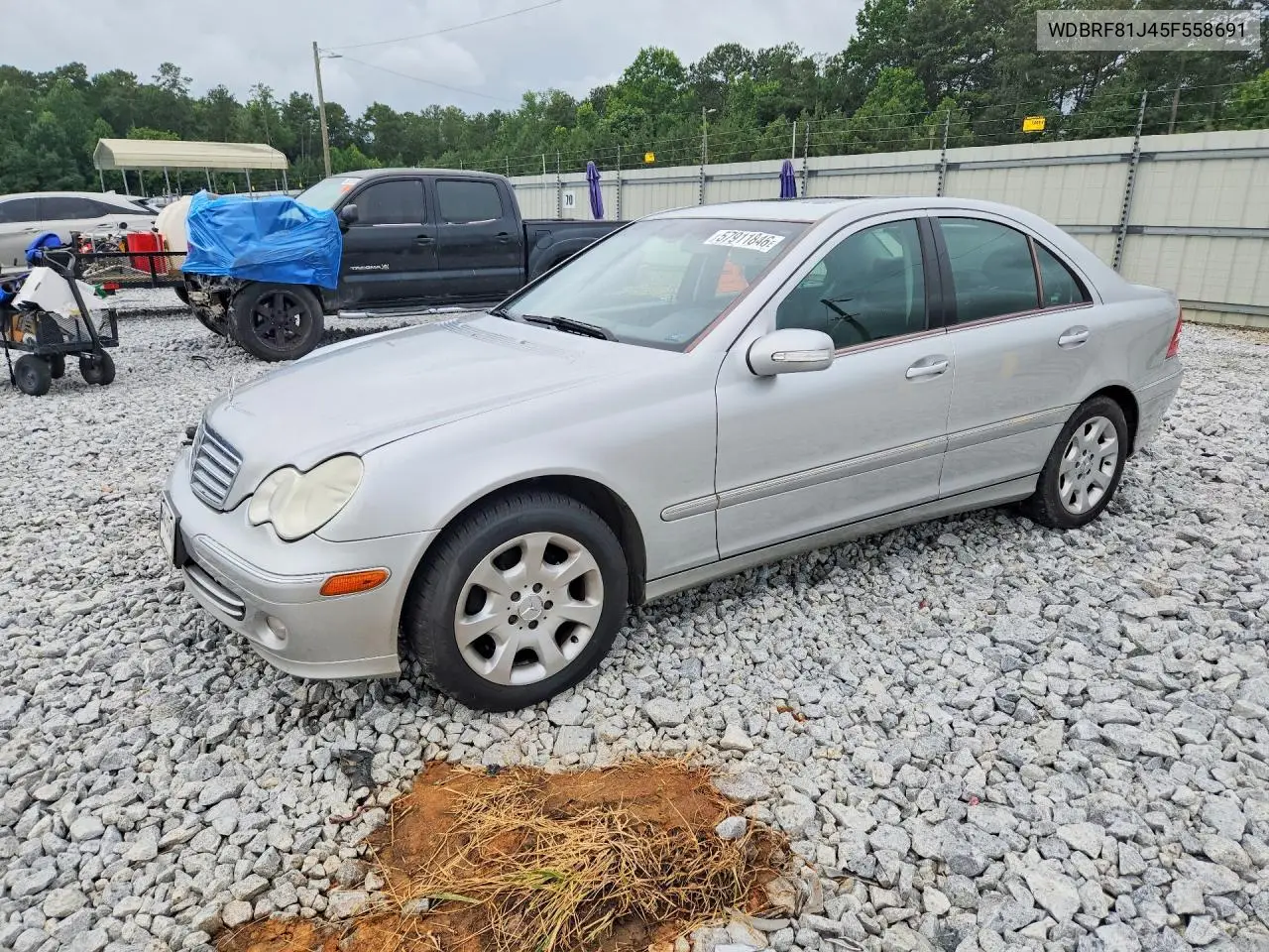 2005 Mercedes-Benz C 240 4Matic VIN: WDBRF81J45F558691 Lot: 57911846