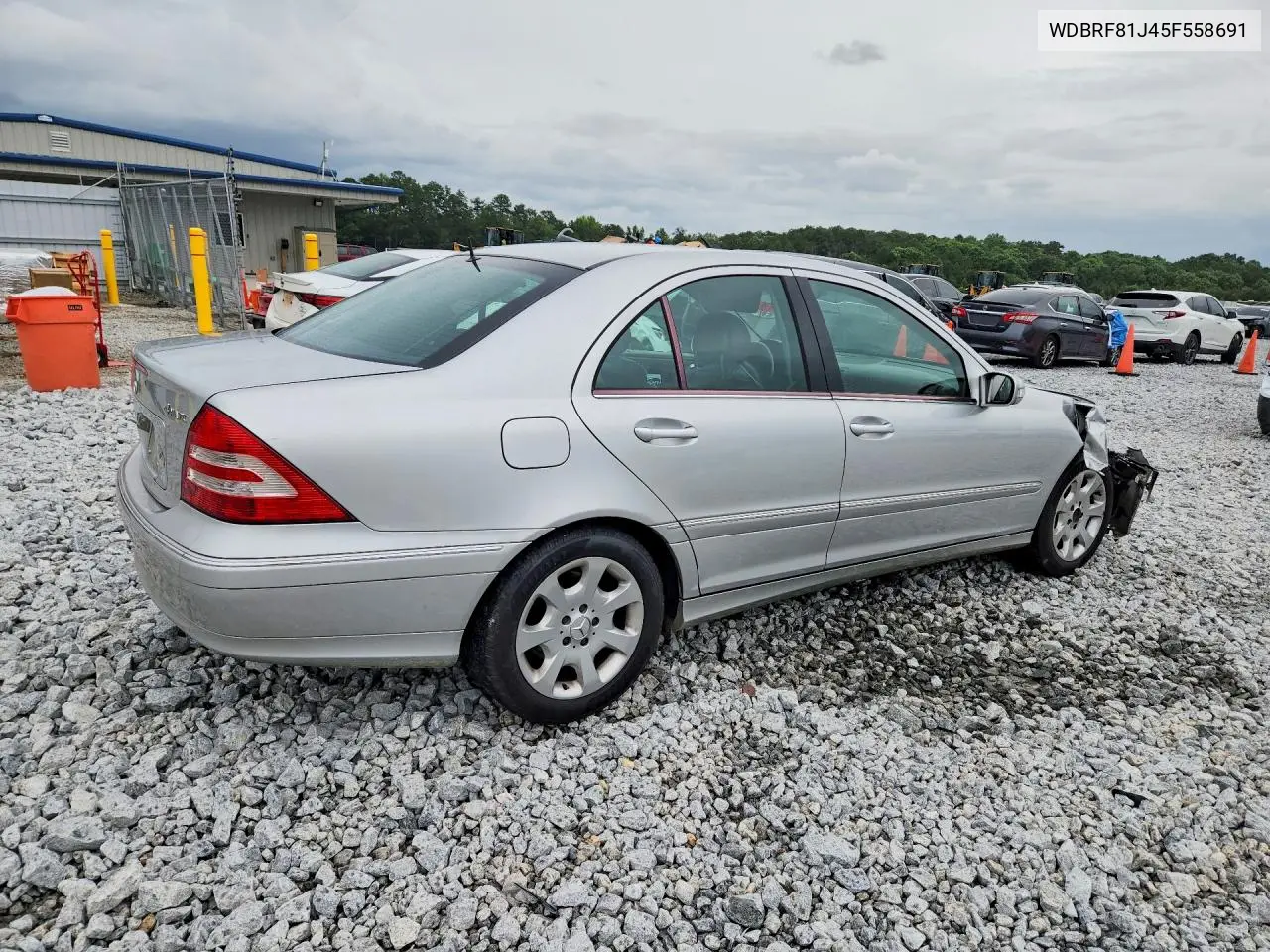 2005 Mercedes-Benz C 240 4Matic VIN: WDBRF81J45F558691 Lot: 57911846