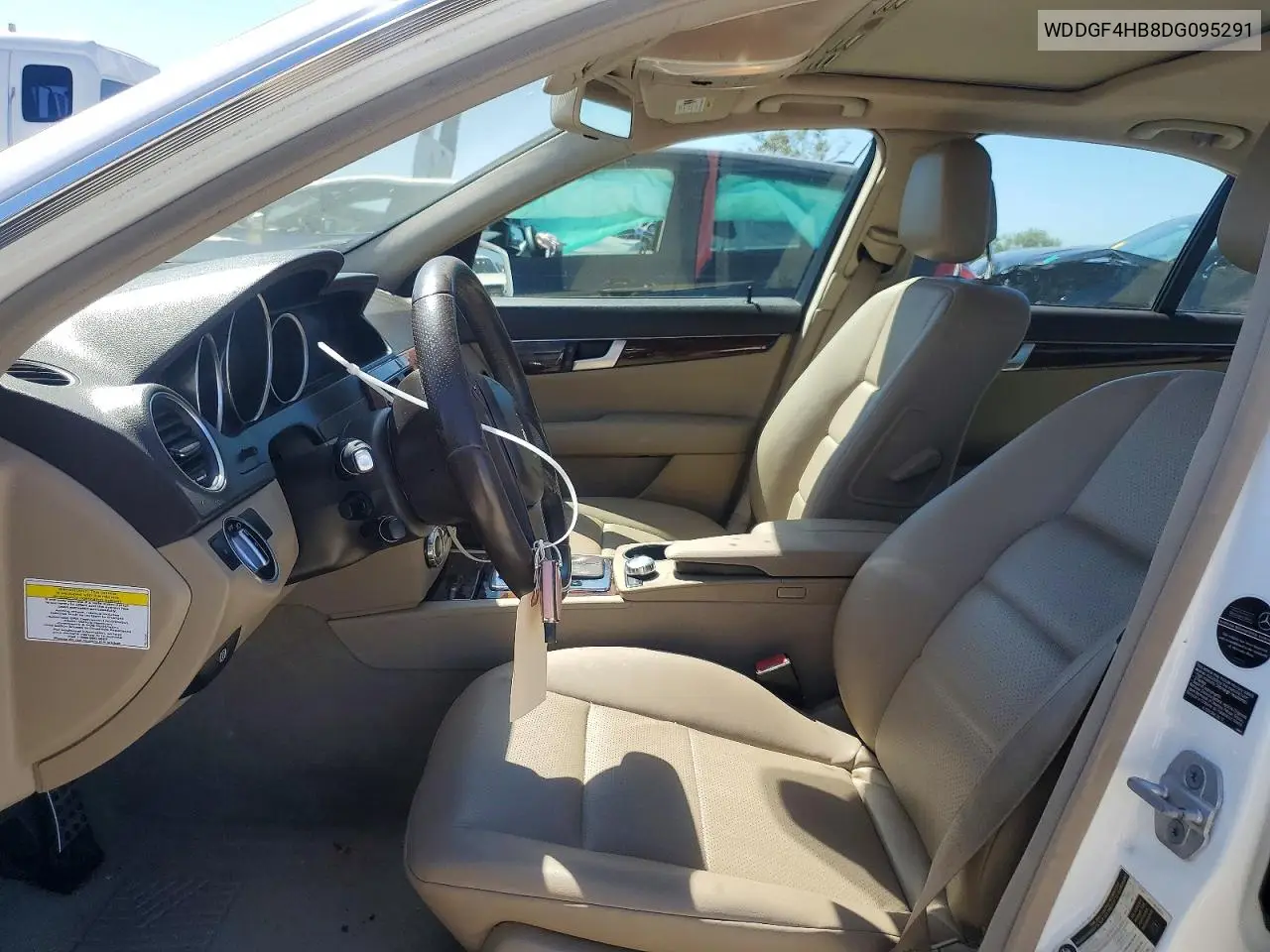 2013 Mercedes-Benz C 250 VIN: WDDGF4HB8DG095291 Lot: 60075346