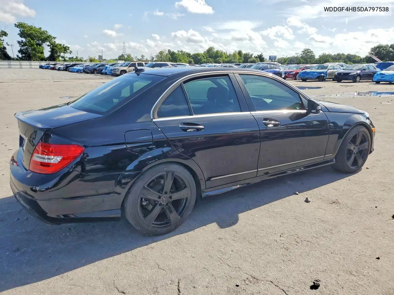 2013 Mercedes-Benz C 250 VIN: WDDGF4HB5DA797538 Lot: 61694306