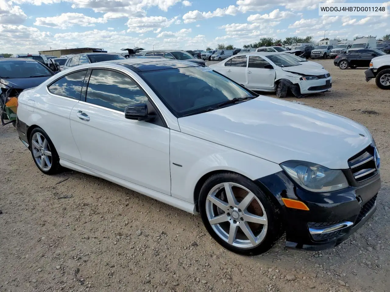 2013 Mercedes-Benz C 250 VIN: WDDGJ4HB7DG011248 Lot: 90697555