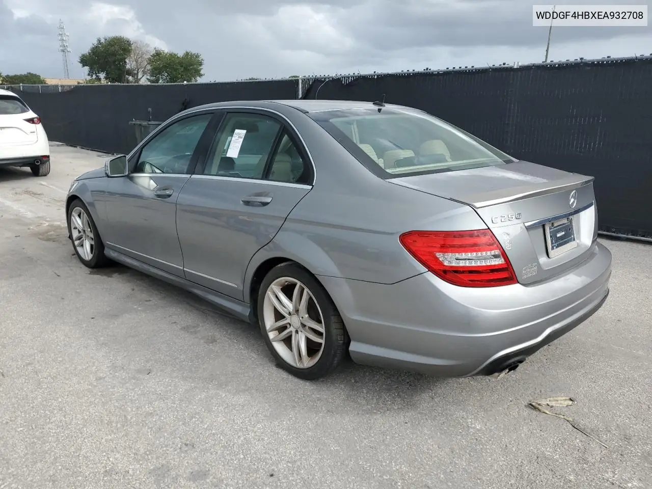 WDDGF4HBXEA932708 2014 Mercedes-Benz C 250