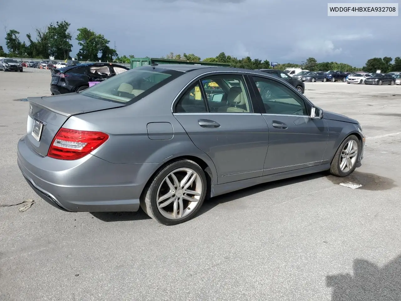 WDDGF4HBXEA932708 2014 Mercedes-Benz C 250