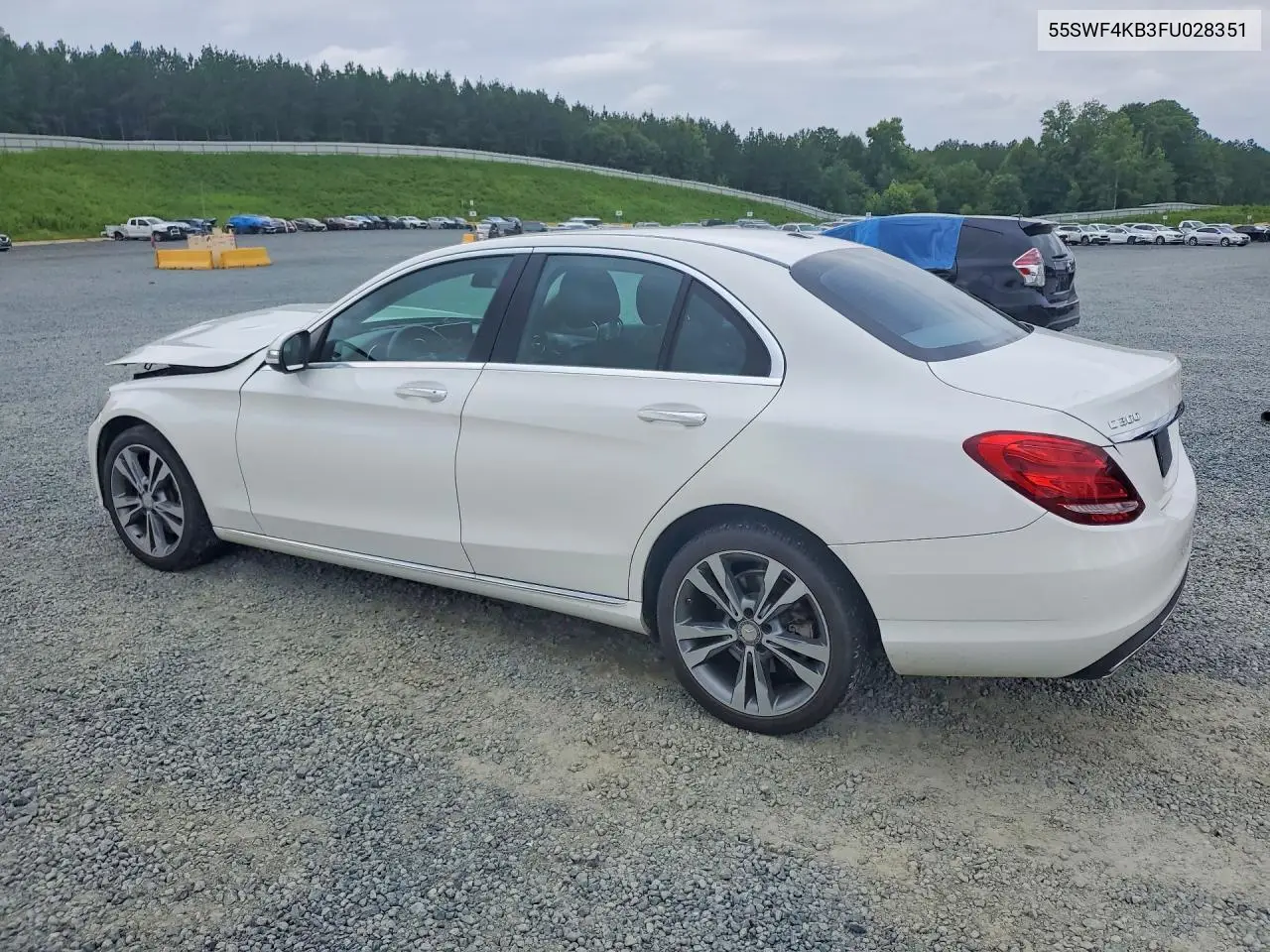 2015 Mercedes-Benz C 300 4Matic VIN: 55SWF4KB3FU028351 Lot: 60809576